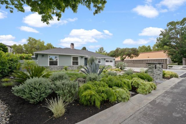 1052 Mcbain Avenue, Campbell, CA 95008