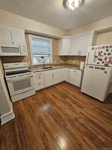 253 Waverly Avenue 1st Floor, Mamaroneck, NY 10543