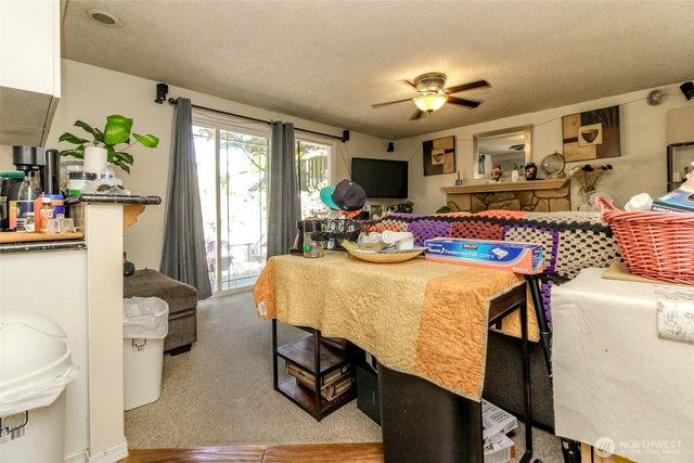 3214 45th Avenue NE, Tacoma, WA 98422