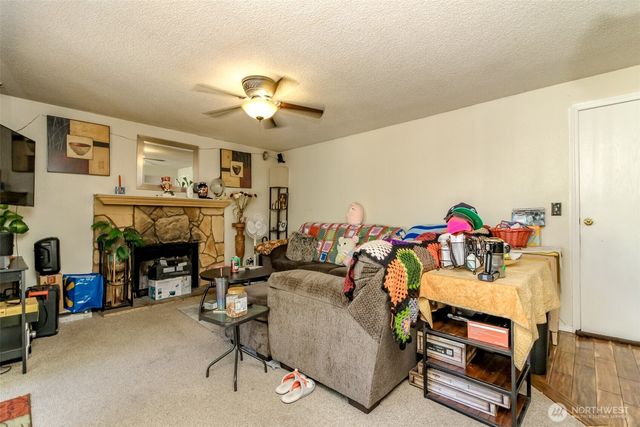 3214 45th Avenue NE, Tacoma, WA 98422