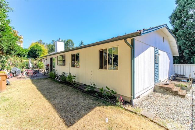 3214 45th Avenue NE, Tacoma, WA 98422