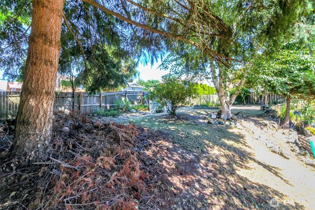 3214 45th Avenue NE, Tacoma, WA 98422