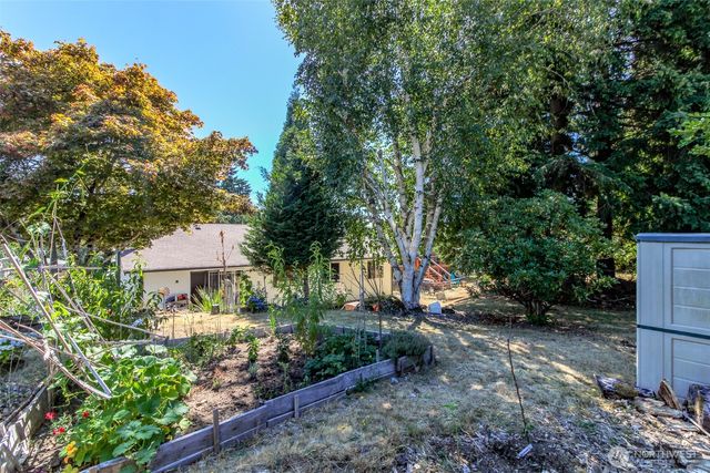 3214 45th Avenue NE, Tacoma, WA 98422