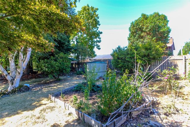 3214 45th Avenue NE, Tacoma, WA 98422