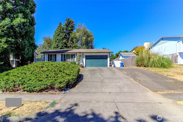 3214 45th Avenue NE, Tacoma, WA 98422