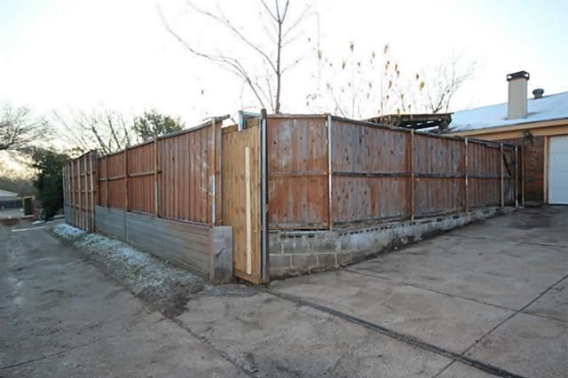 2921 Collins Boulevard, Garland, TX 75044