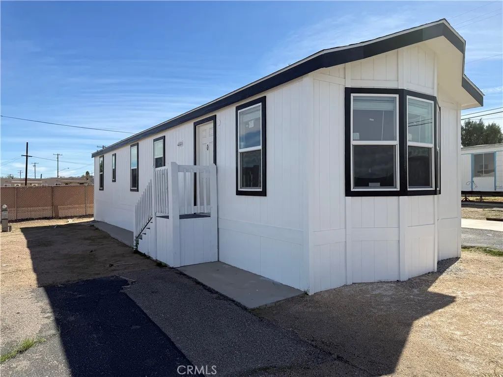 35475 National Trails 27, Daggett, CA 92327