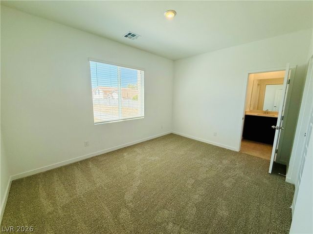 8388 Caldera Hills Avenue, Las Vegas, NV 89147