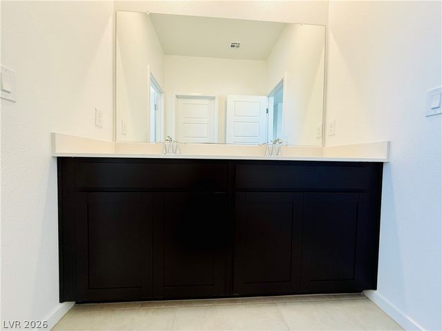 8388 Caldera Hills Avenue, Las Vegas, NV 89147