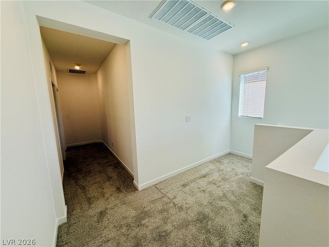 8388 Caldera Hills Avenue, Las Vegas, NV 89147