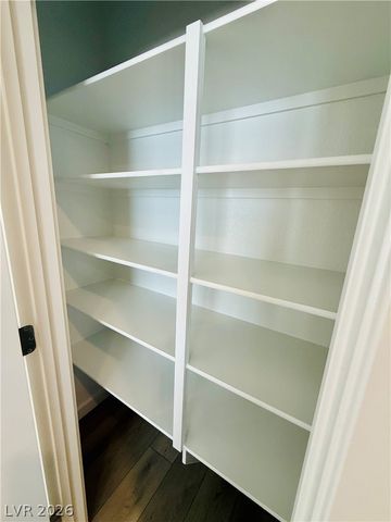 8388 Caldera Hills Avenue, Las Vegas, NV 89147