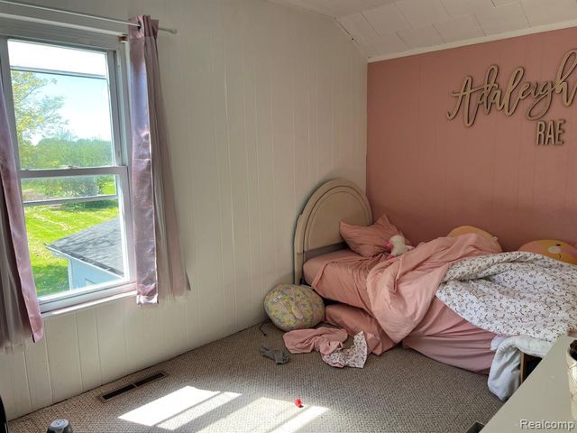1464 S Force Road, Attica, MI 48412