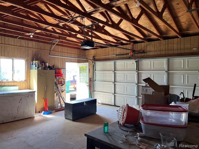 1464 S Force Road, Attica, MI 48412