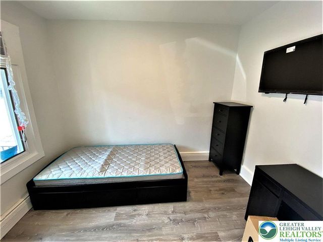 515 Thomas Street, Bethlehem City, PA 18015