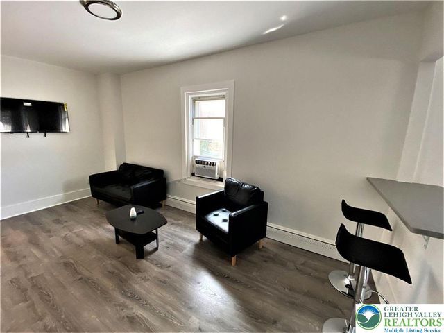 515 Thomas Street, Bethlehem City, PA 18015