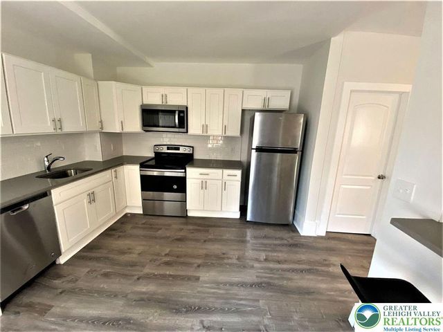 515 Thomas Street, Bethlehem City, PA 18015