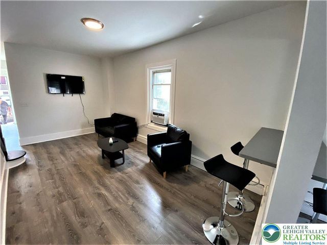 515 Thomas Street, Bethlehem City, PA 18015
