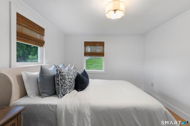 424 High Street, Groton, CT 06355