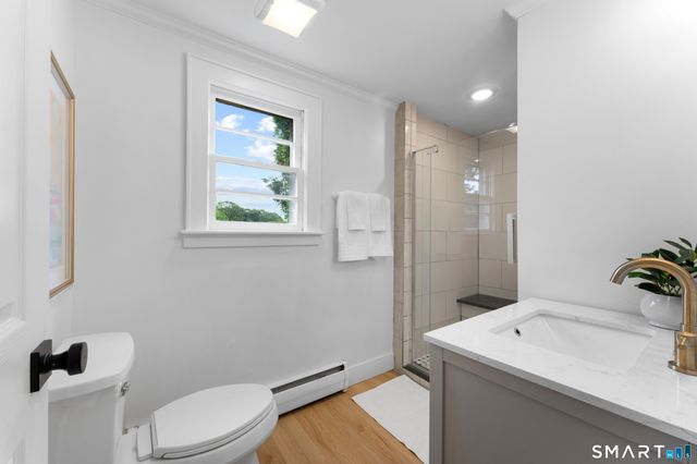 424 High Street, Groton, CT 06355