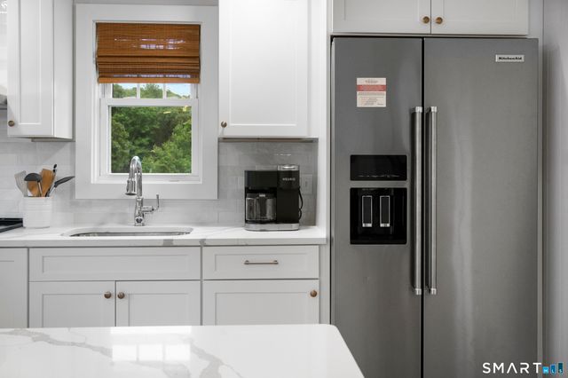 424 High Street, Groton, CT 06355