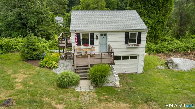 424 High Street, Groton, CT 06355