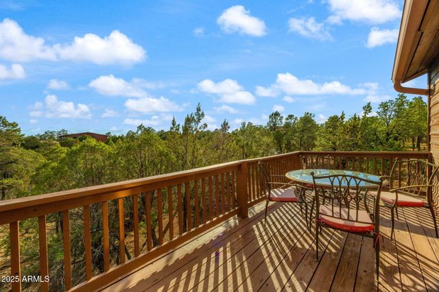 2781 AIRPARK Drive, Overgaard, AZ 85933