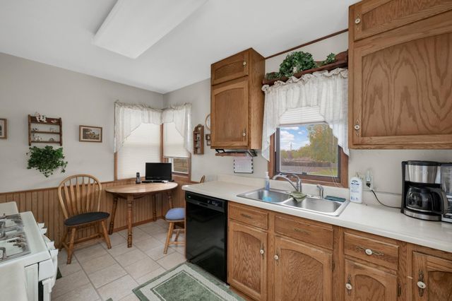 5323 6th Street NE, Fridley, MN 55421