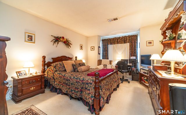 14 Forest Glen Circle 10, Middletown, CT 06457