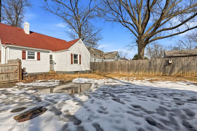 1410 Weyler Ave, Louisville, KY 40215