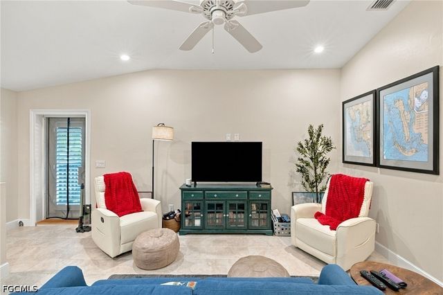 7263 Hibiscus AVE, Bokeelia, FL 33922