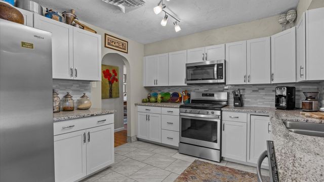 2387 Broadway, Grand Junction, CO 81507