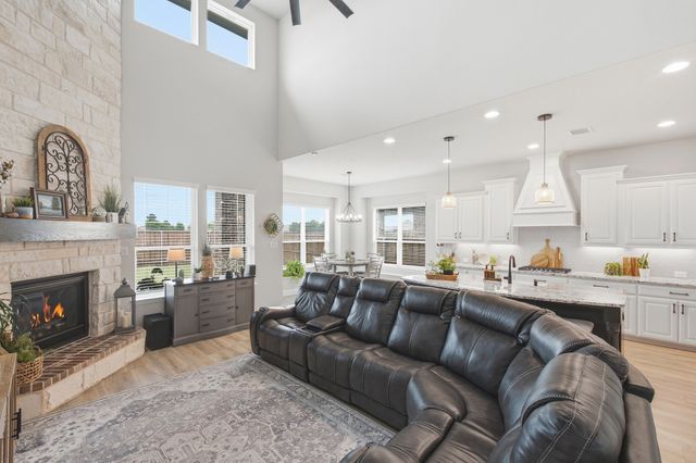313 Tate Lane, Anna, TX 75409