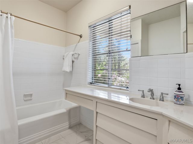 1252 Augusta Avenue, Montgomery, AL 36111