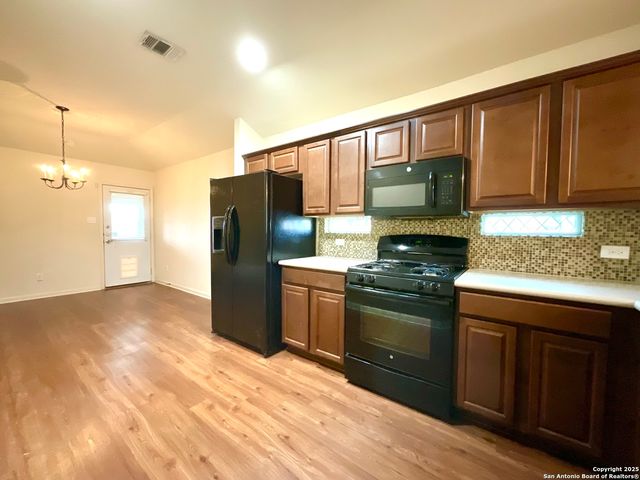 1058 Stone Branch, New Braunfels, TX 78130