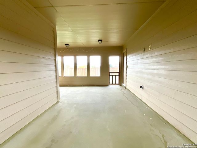 1058 Stone Branch, New Braunfels, TX 78130
