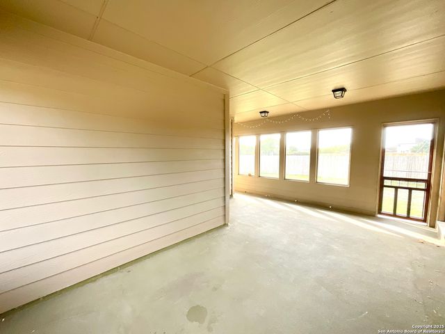 1058 Stone Branch, New Braunfels, TX 78130