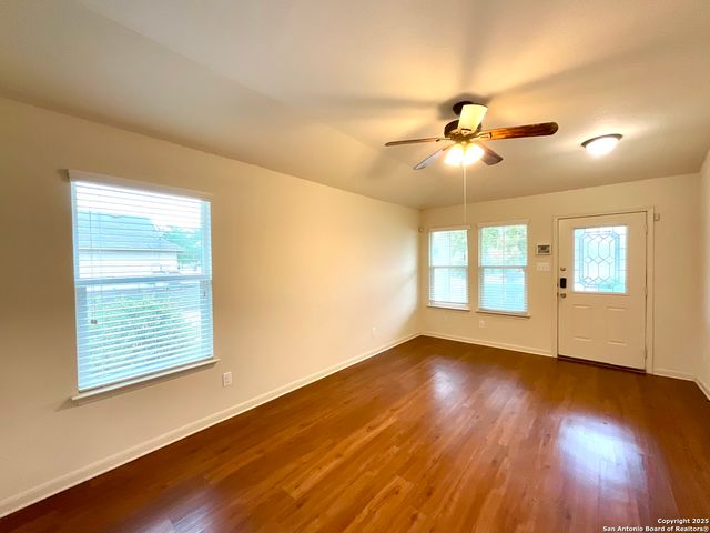 1058 Stone Branch, New Braunfels, TX 78130