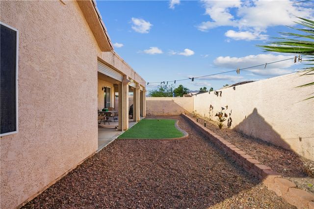 1905 E Havasu Lake Drive, Fort Mohave, AZ 86426