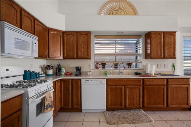 1905 E Havasu Lake Drive, Fort Mohave, AZ 86426