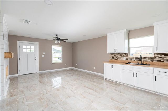 3500 Pinehurst Street, Weslaco, TX 78596