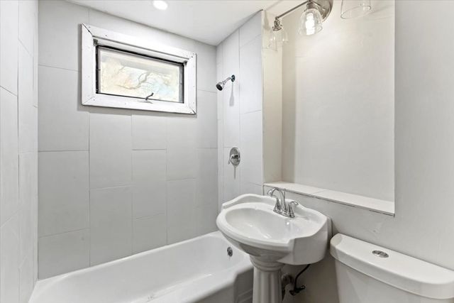 71 Arlington St 2, Boston, MA 02136