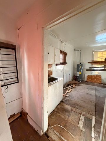 341 E MCLEMORE AVE, Memphis, TN 38106