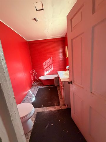 341 E MCLEMORE AVE, Memphis, TN 38106