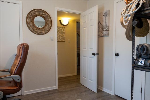 304 Mildred ST, Burnet, TX 78611