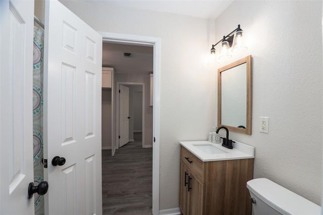 304 Mildred ST, Burnet, TX 78611