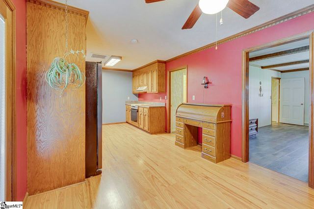 320 Griffin Road, Greenville, SC 29607