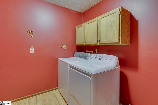 320 Griffin Road, Greenville, SC 29607