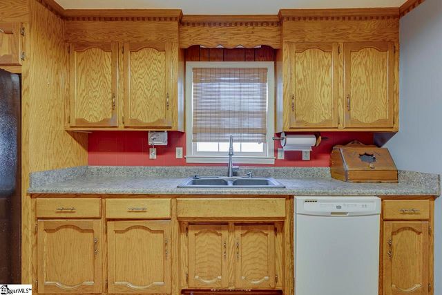 320 Griffin Road, Greenville, SC 29607