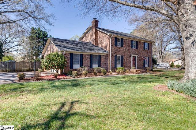 320 Griffin Road, Greenville, SC 29607