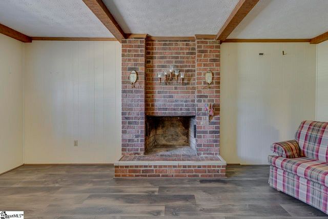 320 Griffin Road, Greenville, SC 29607